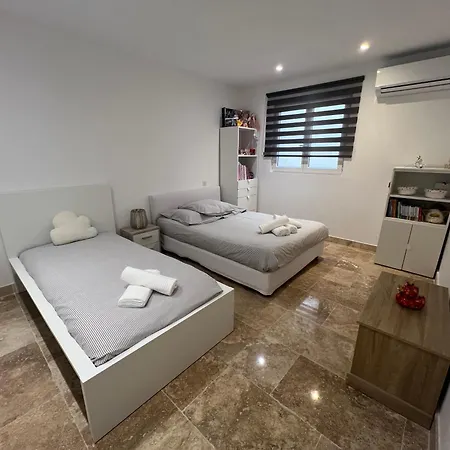 شقة Superbe Appartement, 2 Chambres, 7 Couchages, Avec Terrasse, Proche Centre Et Plages *