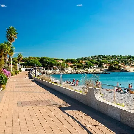 Superbe Appartement, 2 Chambres, 7 Couchages, Avec Terrasse, Proche Centre Et Plages سانت ماكسيم
