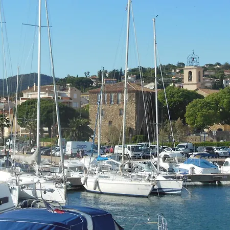 شقة Superbe Appartement, 2 Chambres, 7 Couchages, Avec Terrasse, Proche Centre Et Plages *